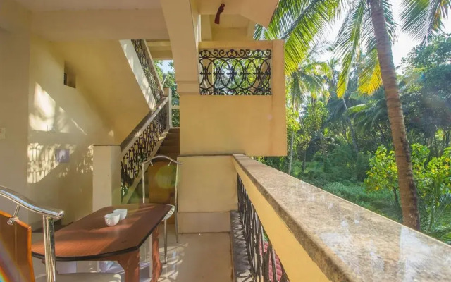 OYO 18947 Home Modern Stay Morjim Beach