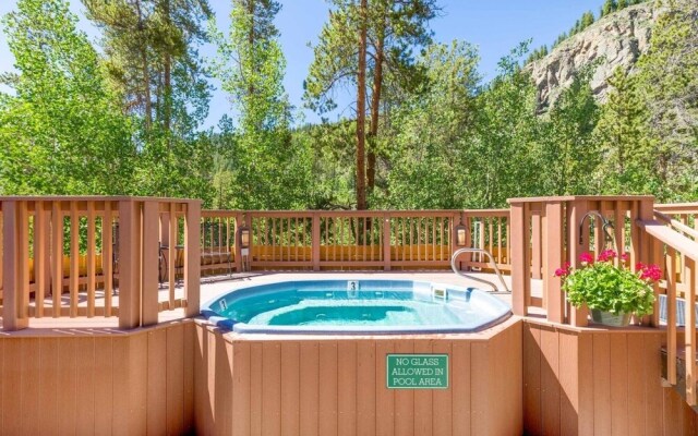 8750 Trappers Crossing 2 Bedroom Condo by RedAwning