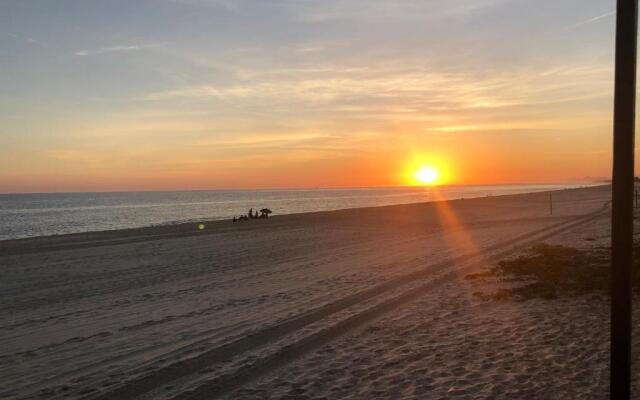 Black Point Beach Club