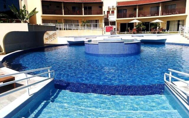 Solar Água Flats de Frente para Piscina