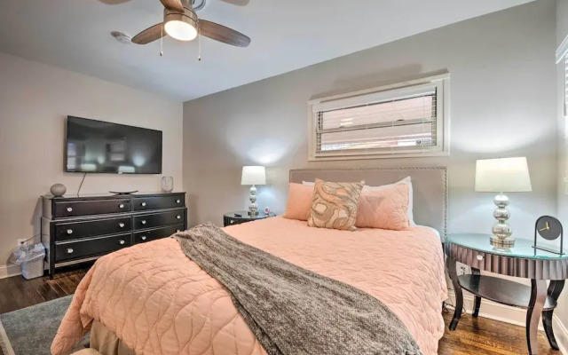 Atlanta Retreat w/ Deck in Greenbriar Area!