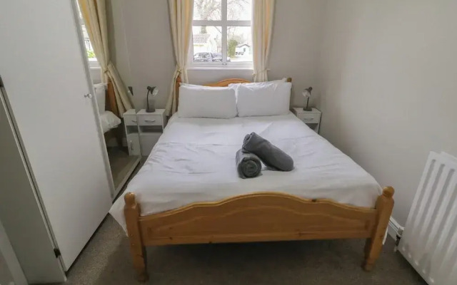 2 Carlton Cottage