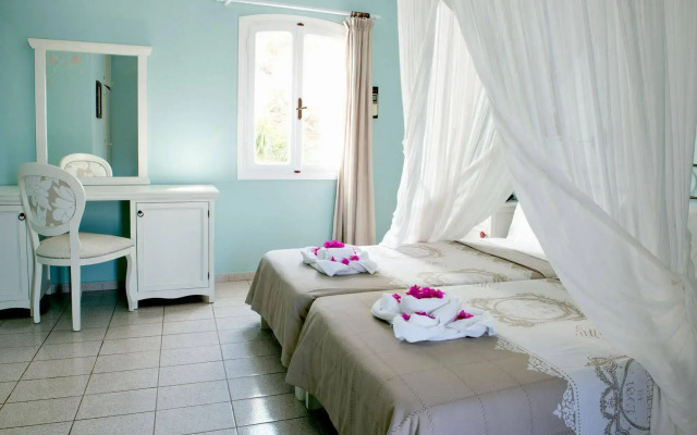 Adrakos Apartments - Adults Only