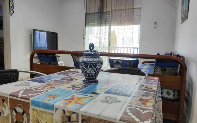 Ethnic Appartment Near The Beach