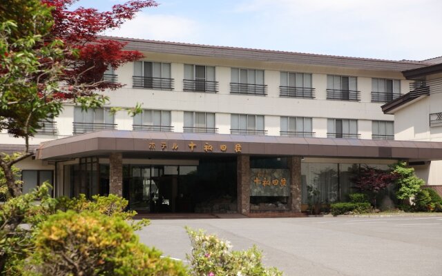 hotelImage