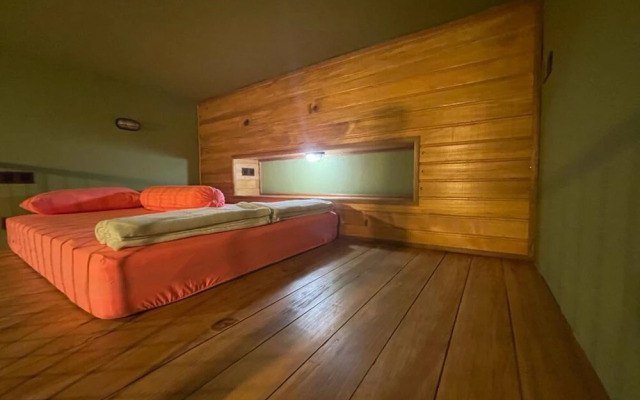 OYO 90368 Jono's Place Guesthouse