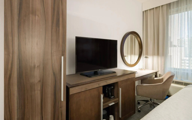 Hampton Inn Manhattan/Times Square South