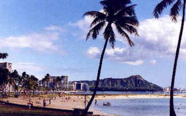 Waikiki Beach Condominiums