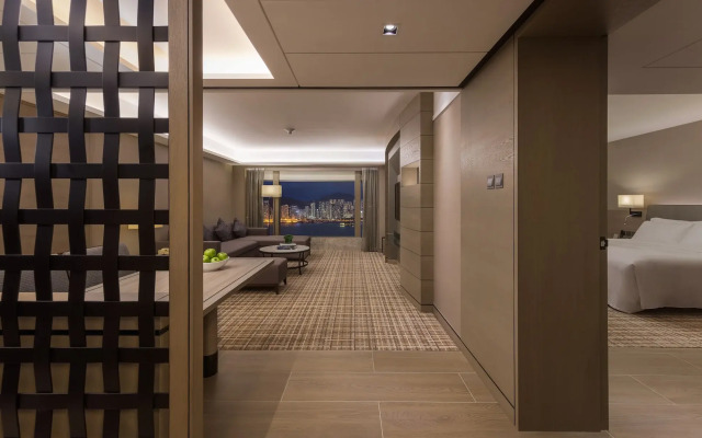 New World Millennium Hong Kong Hotel
