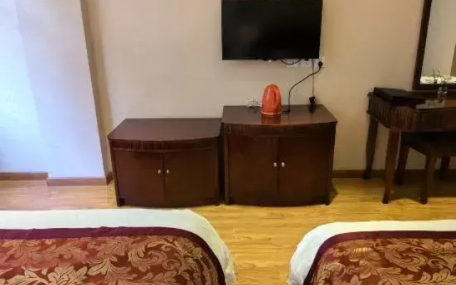 Yunding Business Hotel