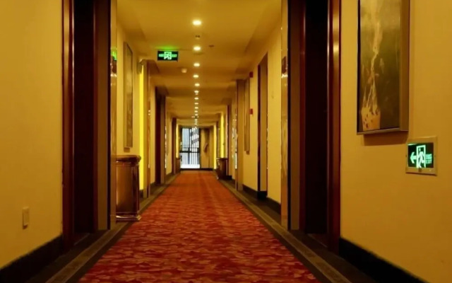 GreenTree Inn HeFei Heyu Road Dayun City Express Hotel