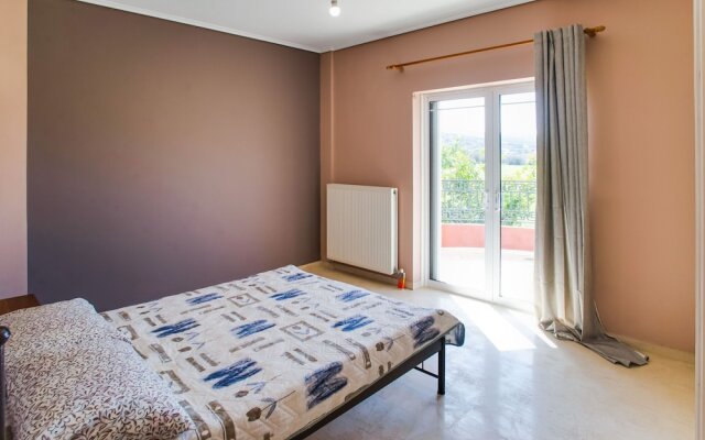 Secluded Apartment in Astakos near the Sea