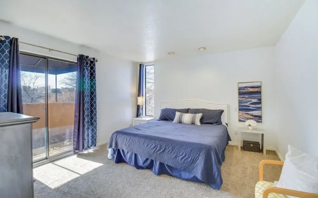 1 Mi to Unm: Convenient Albuquerque Townhome!