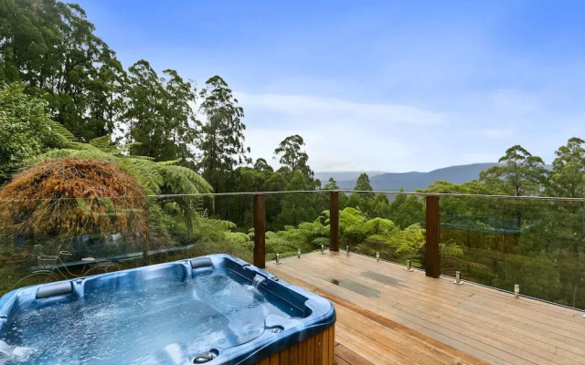 Eagles Nest Luxury Mountain Retreat