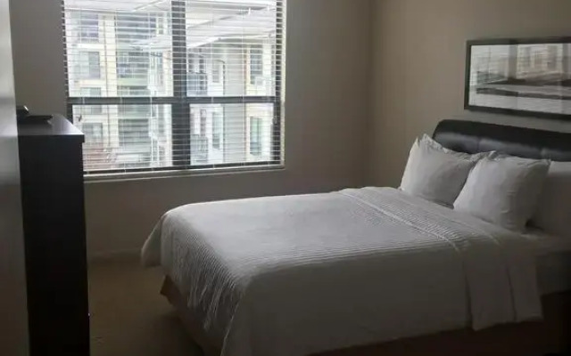 Parkside At Legacy Apartments (Plano, TX)