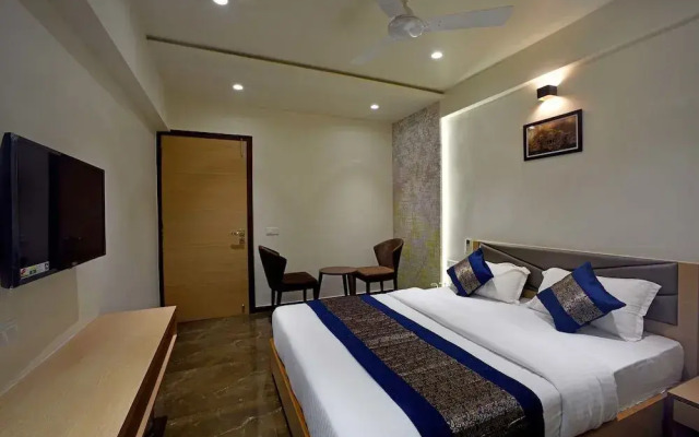 Hotel Middle Town