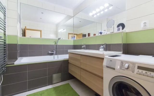 Cosy Modern Vinohrady Apartment