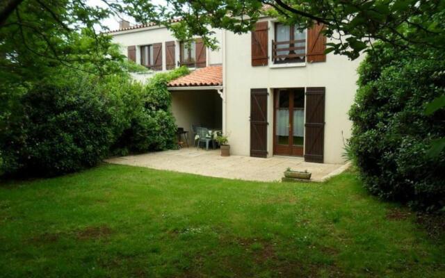 Gîte Saint-Aubin-la-Plaine, 3 pièces, 4 personnes - FR-1-426-247