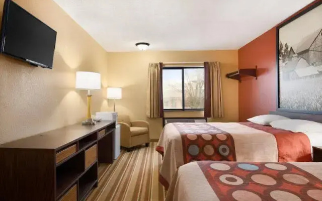 Super 8 By Wyndham Rantoul