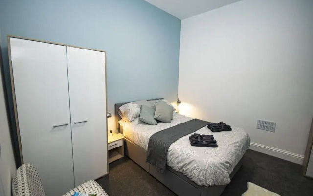 Trelu - Self Catering Three Bedroom Ground Floor Property