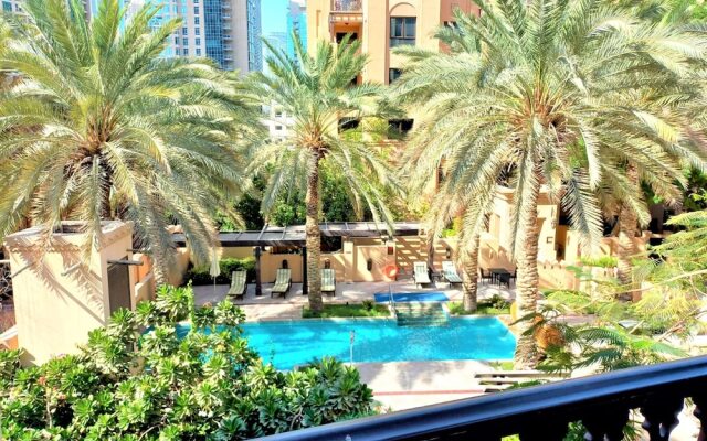 Stunning 2bedroom in Dubai Downtown