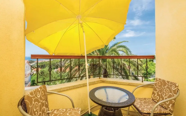 Amazing Home in Mundanije With Wifi and 3 Bedrooms