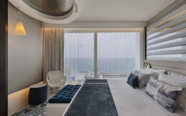 Port Tower by Isrotel Design