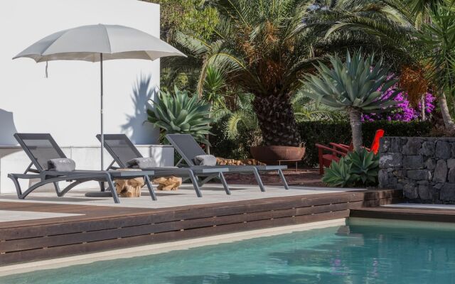 La Maison by White Exclusive Suites Villas