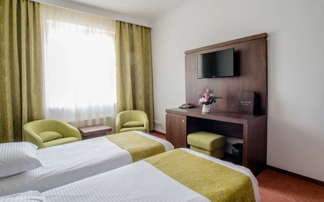 Mercure Medias Binderbubi Hotel And Spa