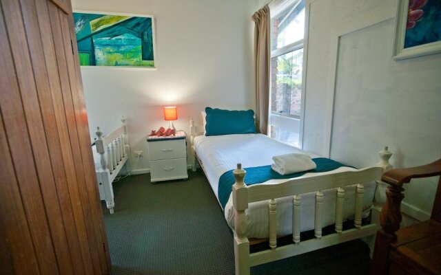 Beach Spray Holiday House