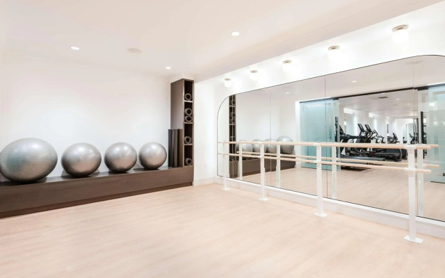 The Benson Portland, Curio Collection by Hilton