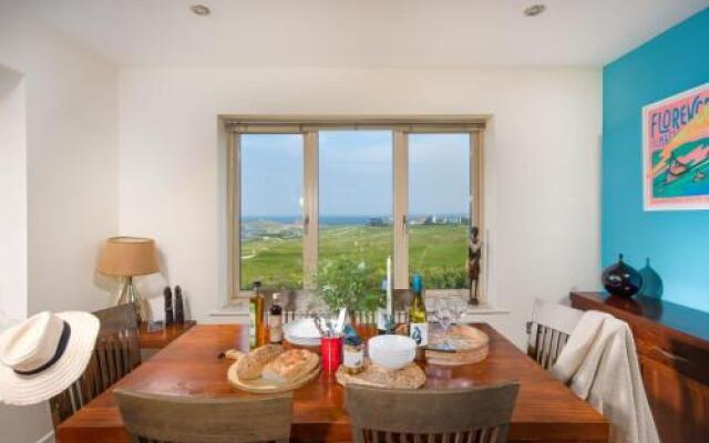 5 The Vista, Newquay
