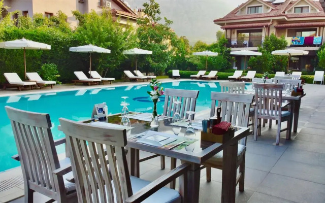 Renka Hotel & Spa