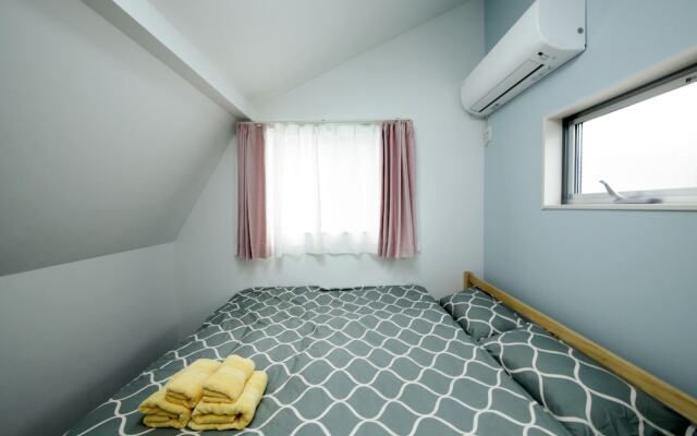 Higashi-Rokugo House Black