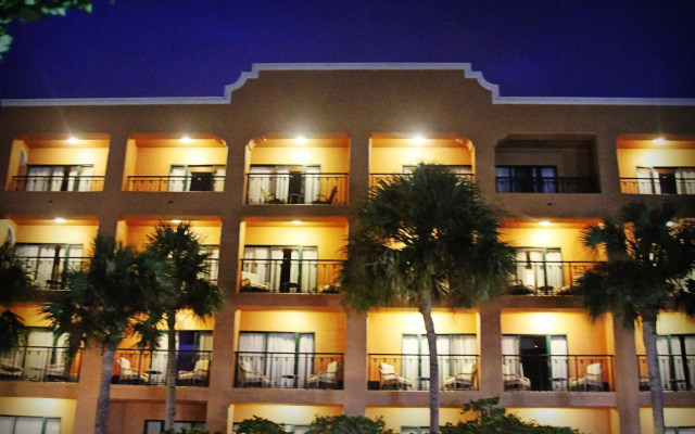 Ramada by Wyndham Kissimmee Downtown Hotel