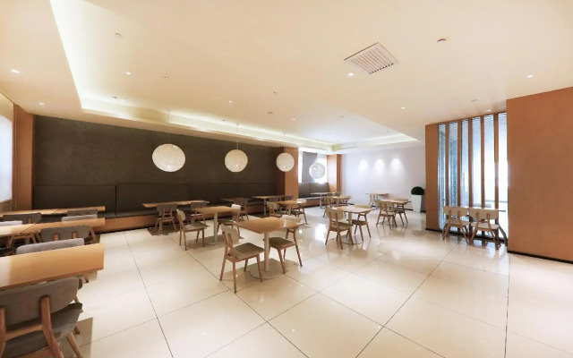 Ji Hotel (Turpan Gaochang Road)