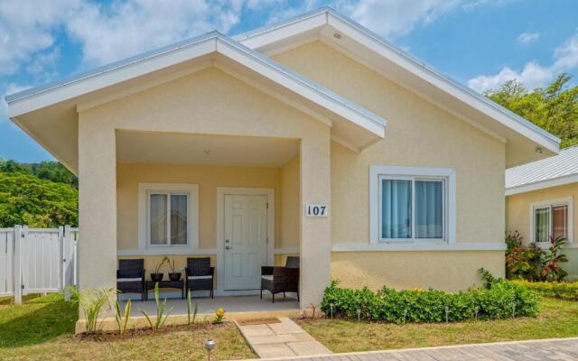 Hamilton @ Oceanpointe a serene 2bed 2 bath Villa