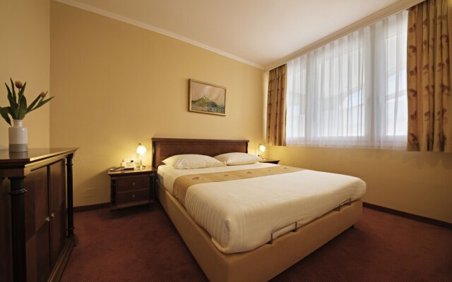 Hotel Lipa - Sava Hotels & Resorts