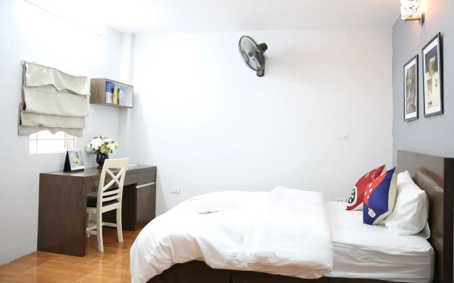 V-studio Hotel Apartment 2