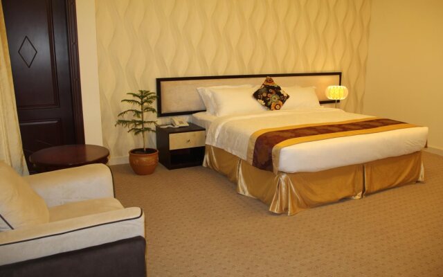 Peninsula Hotel