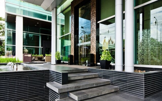 Urbana Sathorn Hotel