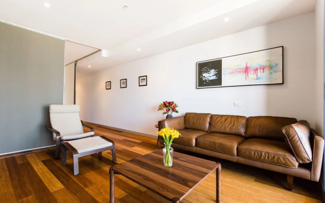 RIVER, 1BDR Melbourne Apartment