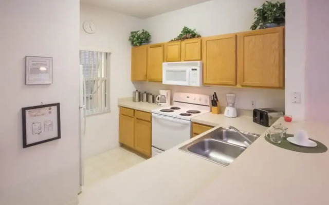 Ahmad's Lake Berkley Townhouse