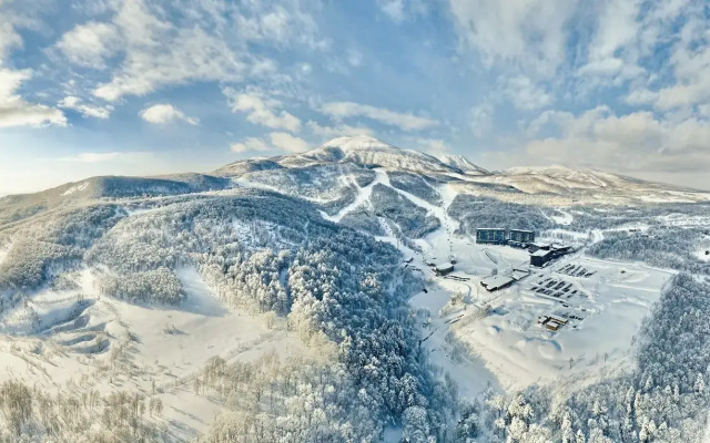 Nikko Style Niseko HANAZONO