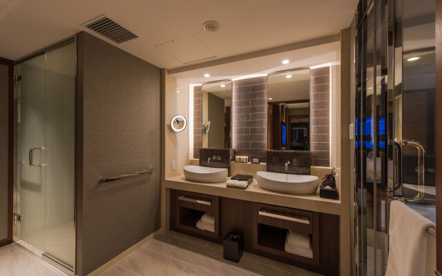 Hyatt Regency Naha, Okinawa Hotel