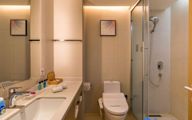Xuzhou Yunlong Wanda Plaza Langbo Hotel – Bathroom – Xuzhou