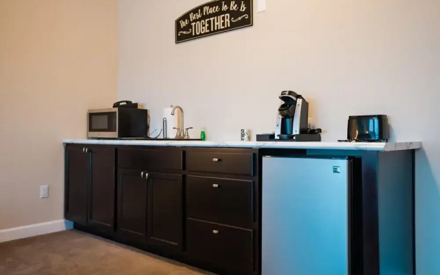 1 Bedroom Lake View Villa - Unit 308