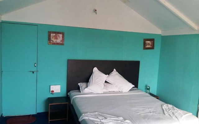 Neptune Point Hill Cottages – Guest Rooms – South Goa