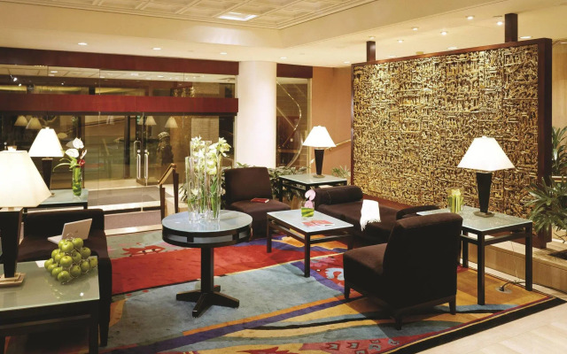 Metropolitan Hotel Vancouver