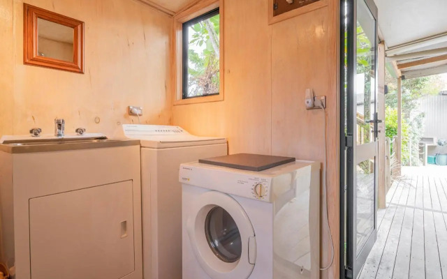 All Decked Out - Matarangi Holiday Home